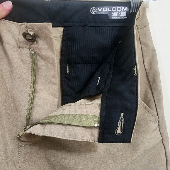 Volcom frikin cross shred static hybrid shorts in dark khaki men's size 30 - Picture 4 of 10
